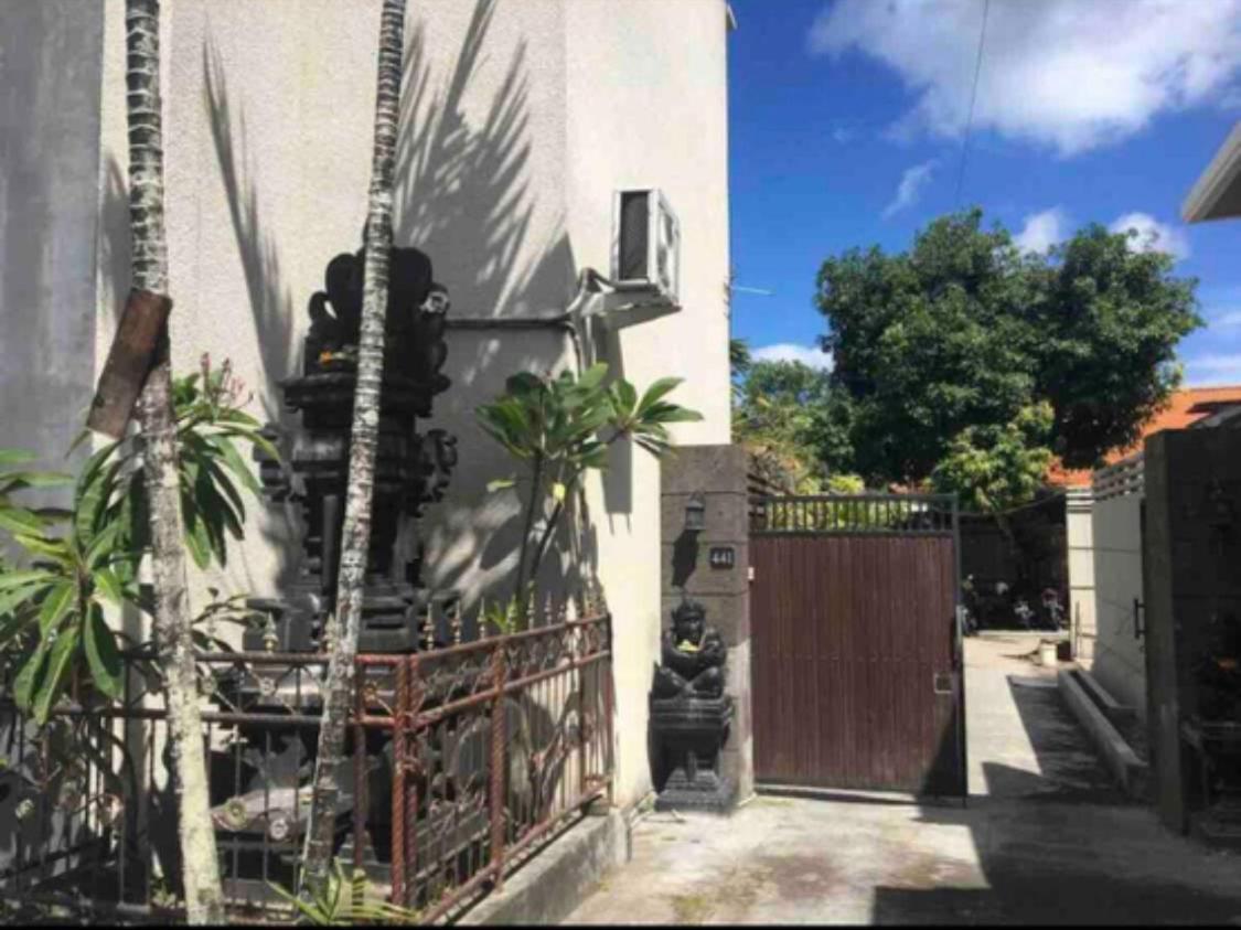 Pili Pili Homestay 6 Legian Eksteriør bilde