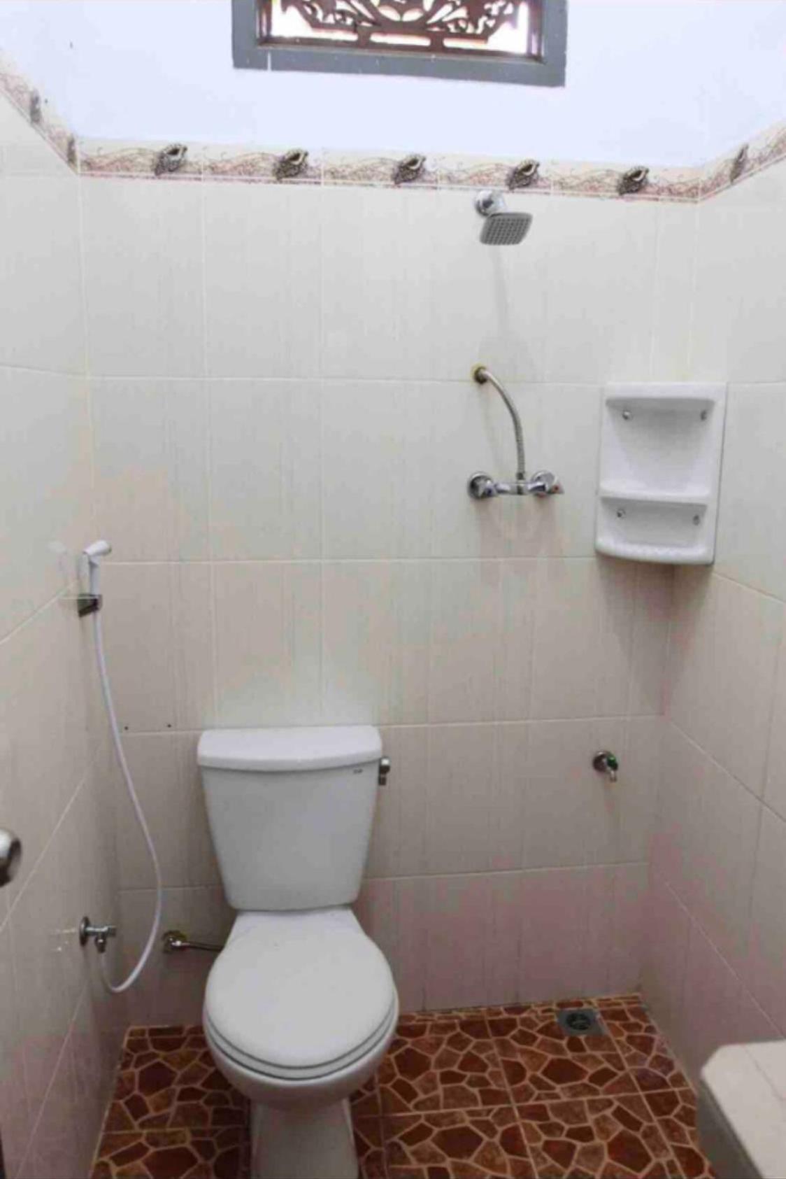Pili Pili Homestay 6 Legian Eksteriør bilde